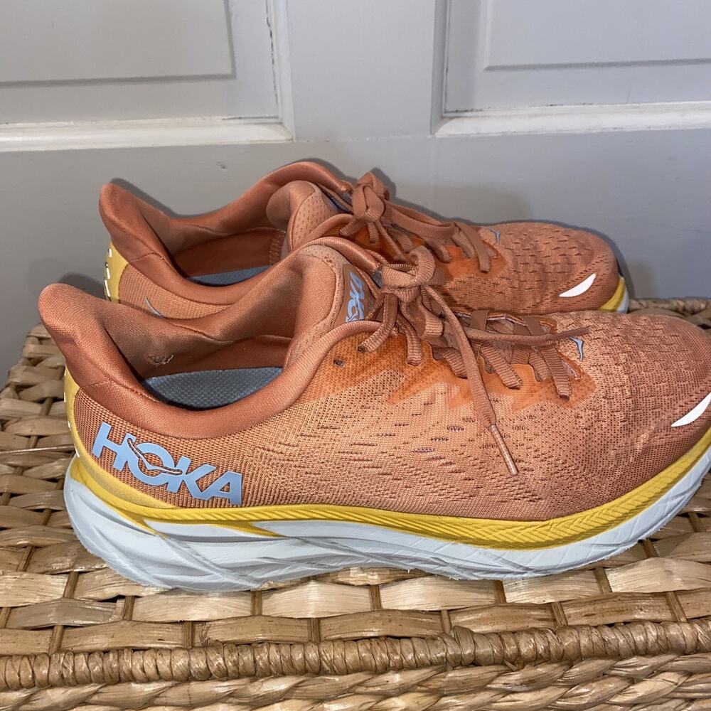 HOKA One One Clifton 8 Women 10.5 Wide Sun Baked Shell Coral Run Walking Shoes - Picture 4 of 15
